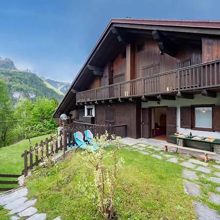 Flat With Garden In - Happy 아파트 쿠르마예