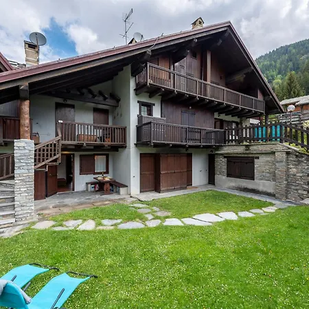 Flat With Garden In - Happy Apartment *