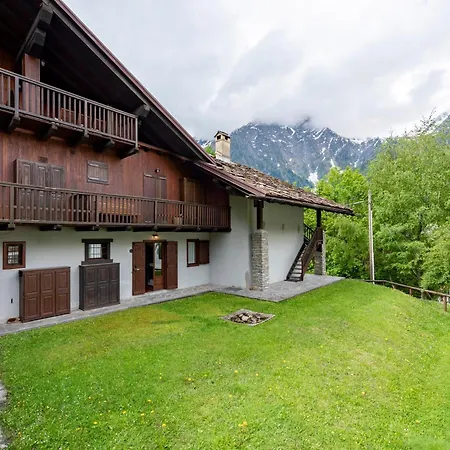 Flat With Garden In - Happy 아파트 *