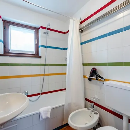 Apartment Charming With Garden In - Happy *