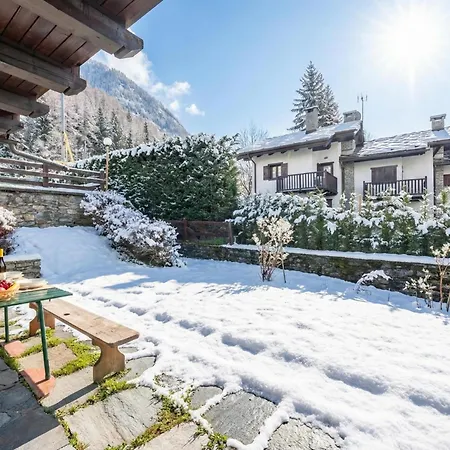 Appartement Charming With Garden In - Happy *